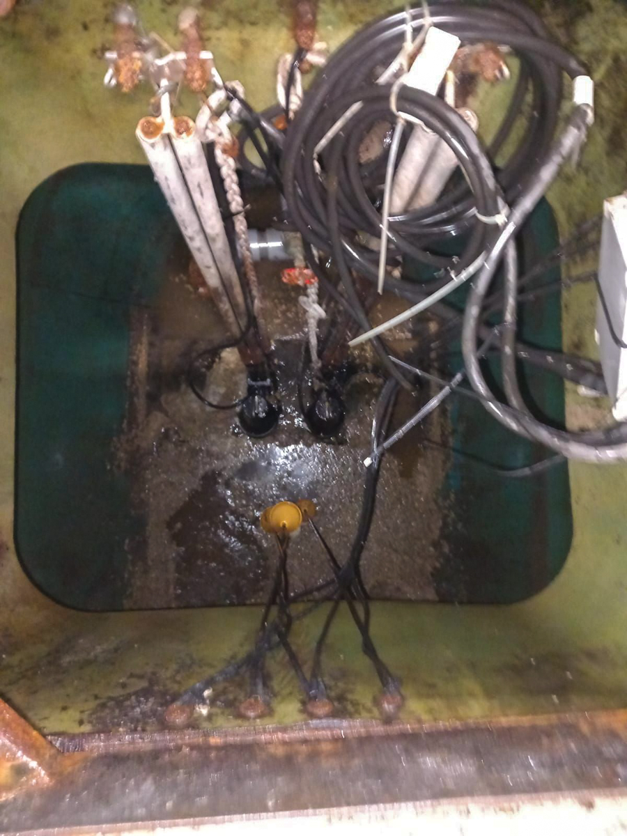 On-site liquid waste containment and pumping system
